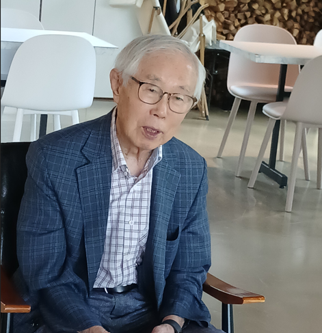 4-손봉호-인터뷰-사진 2026-09-28 132651.png